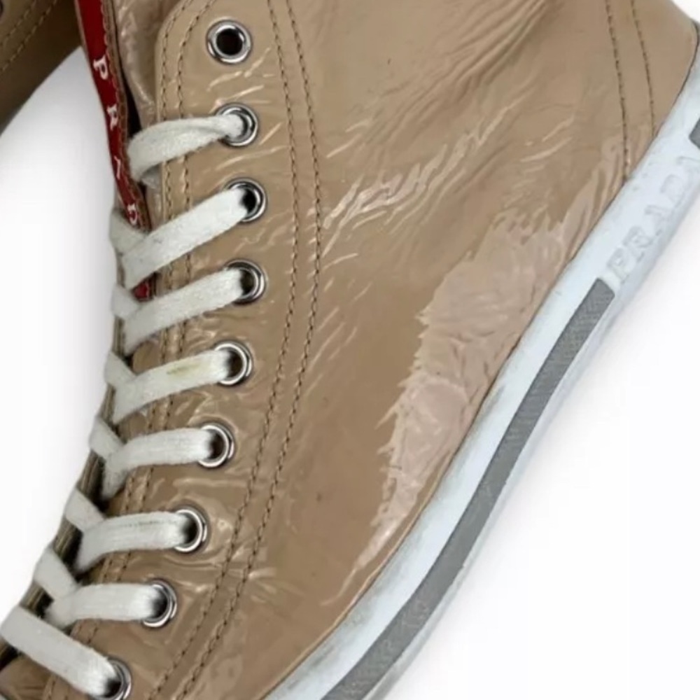 Vintage Prada sneakers! - Picture 10 of 10